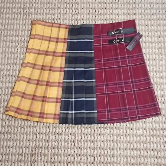 Plaid Pleated Tennis Skirt Large 11 - 13 Multicolored Buckle Skirt - Picture 1 of 2